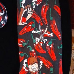 🌶*VTG* 1993 LOONEY TUNES MEN'S TIE "RED HOT CHILI PEPPERS" BUGS, TAZ, SPEEDY